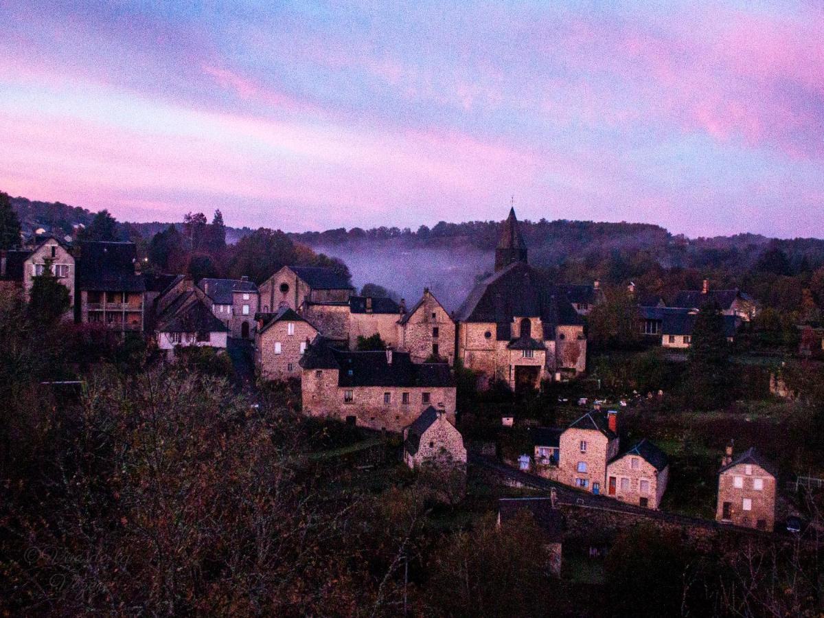 Bed and Breakfast Vue Sur La Vezere Treignac Zewnętrze zdjęcie
